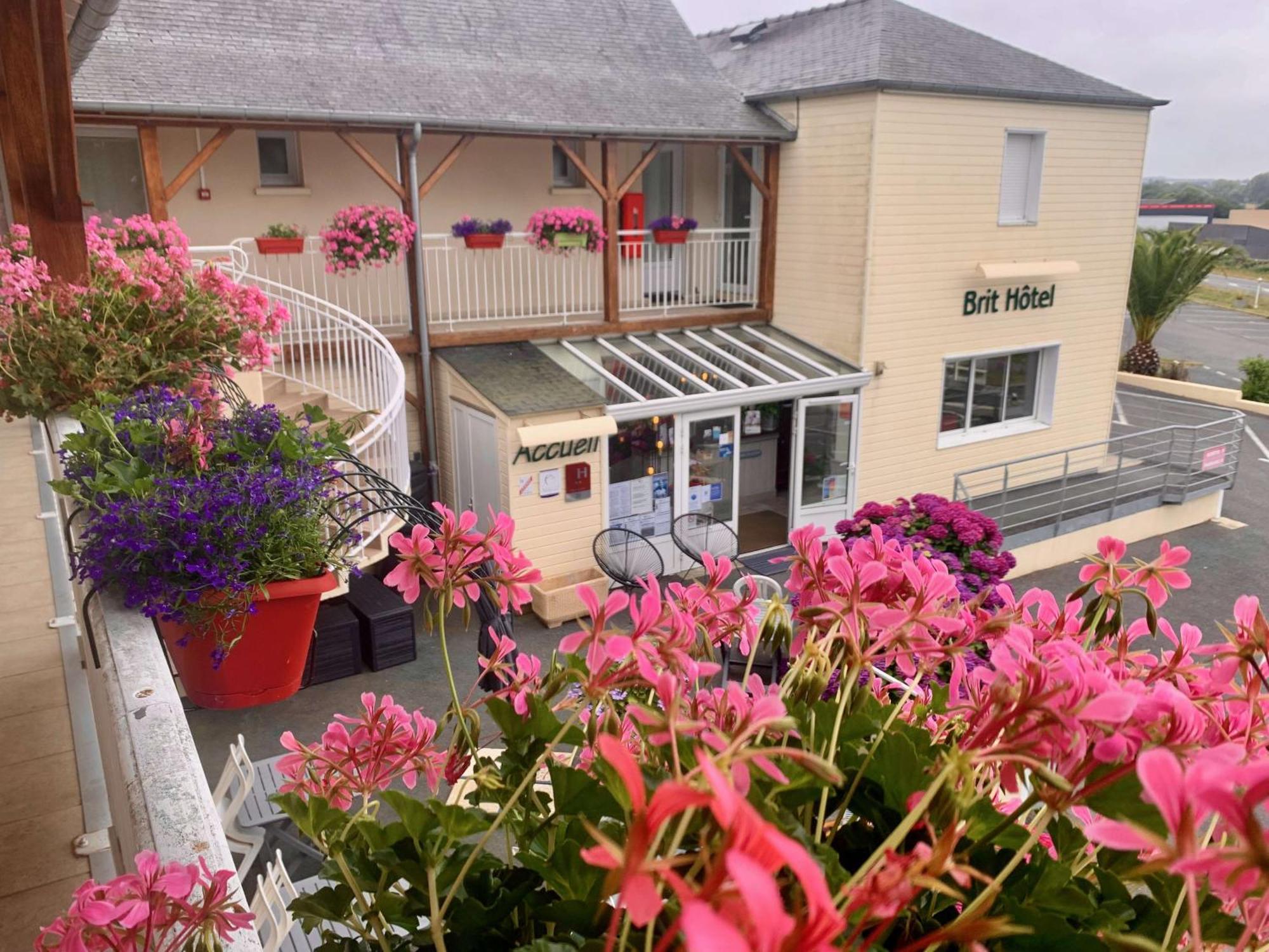 Brit Hotel Lannion-Perros Guirec Exterior foto