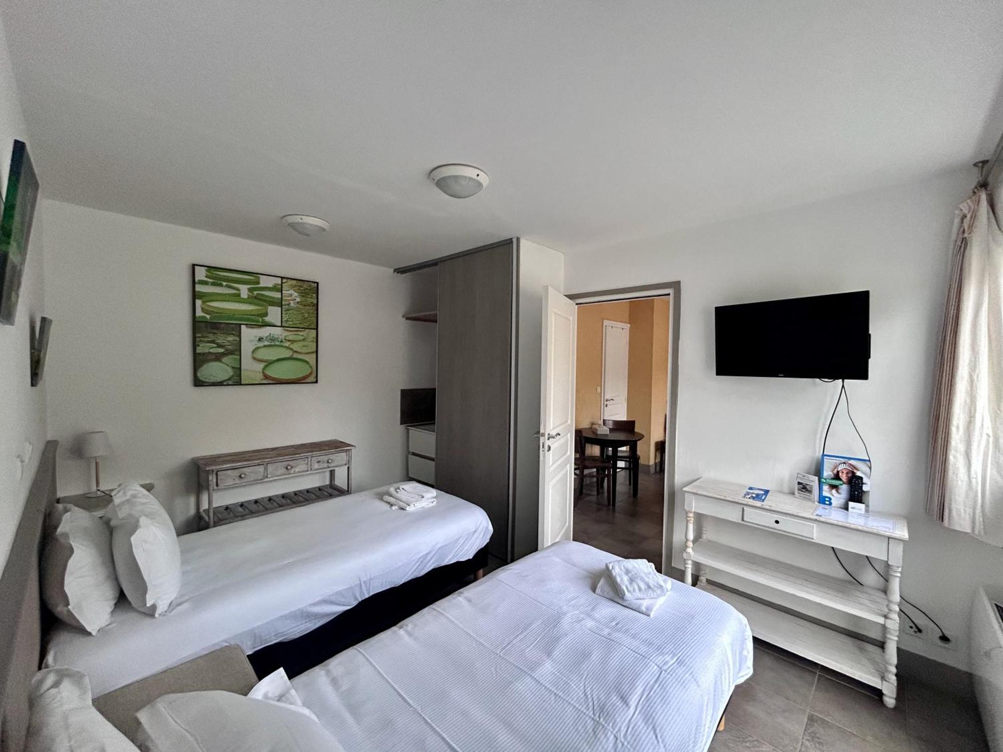 Brit Hotel Lannion-Perros Guirec Exterior foto